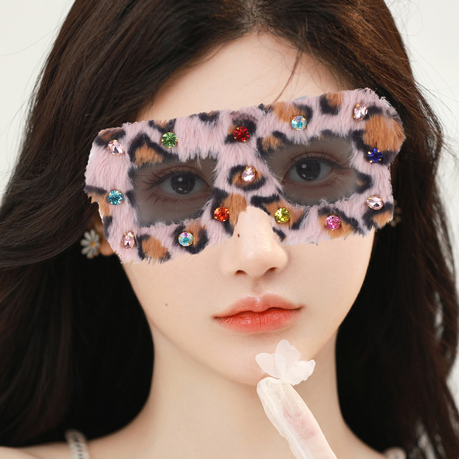 Rhinestone Embellished Masquer - đánh giá và giá Cr Touch